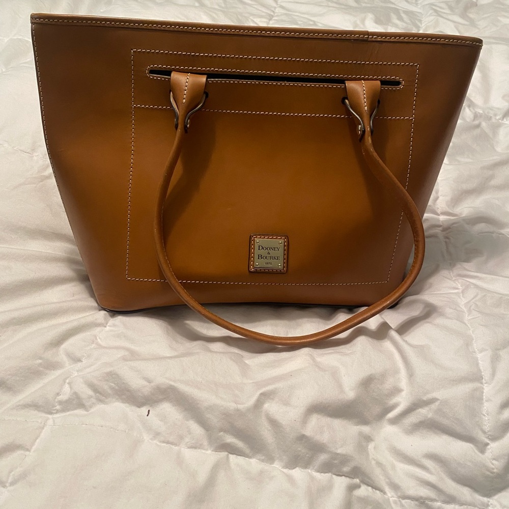 Dooney & Bourke tote bag